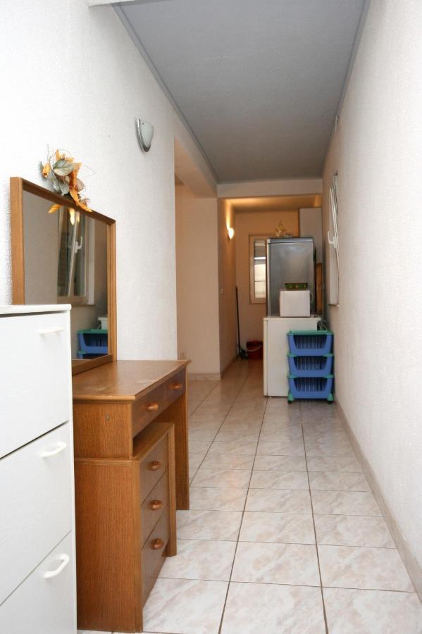 Apartments By The Sea Promajna, Makarska - 2673 Kültér fotó