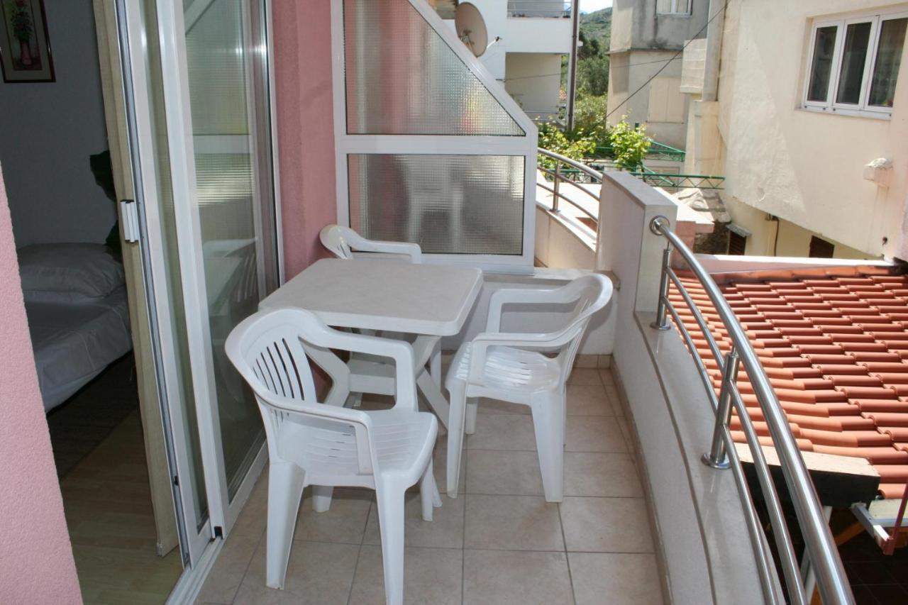 Apartments By The Sea Promajna, Makarska - 2673 Kültér fotó