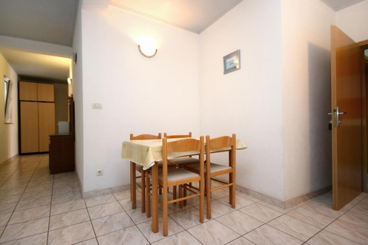 Apartments By The Sea Promajna, Makarska - 2673 Kültér fotó